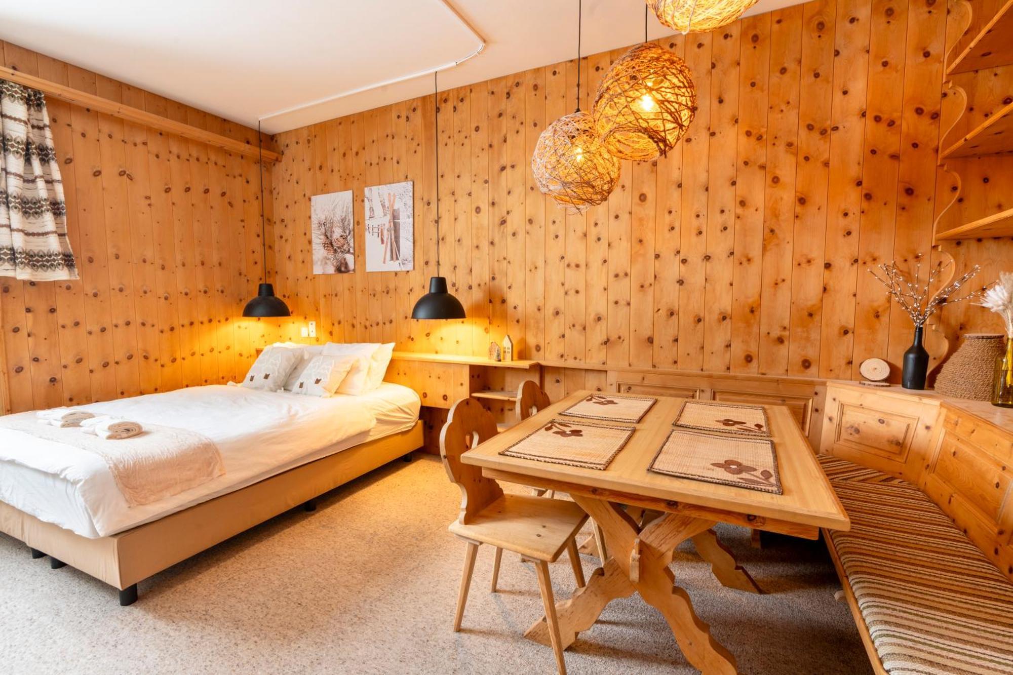 Berghotel Pischa Mountain Lodge Ostrava Dış mekan fotoğraf