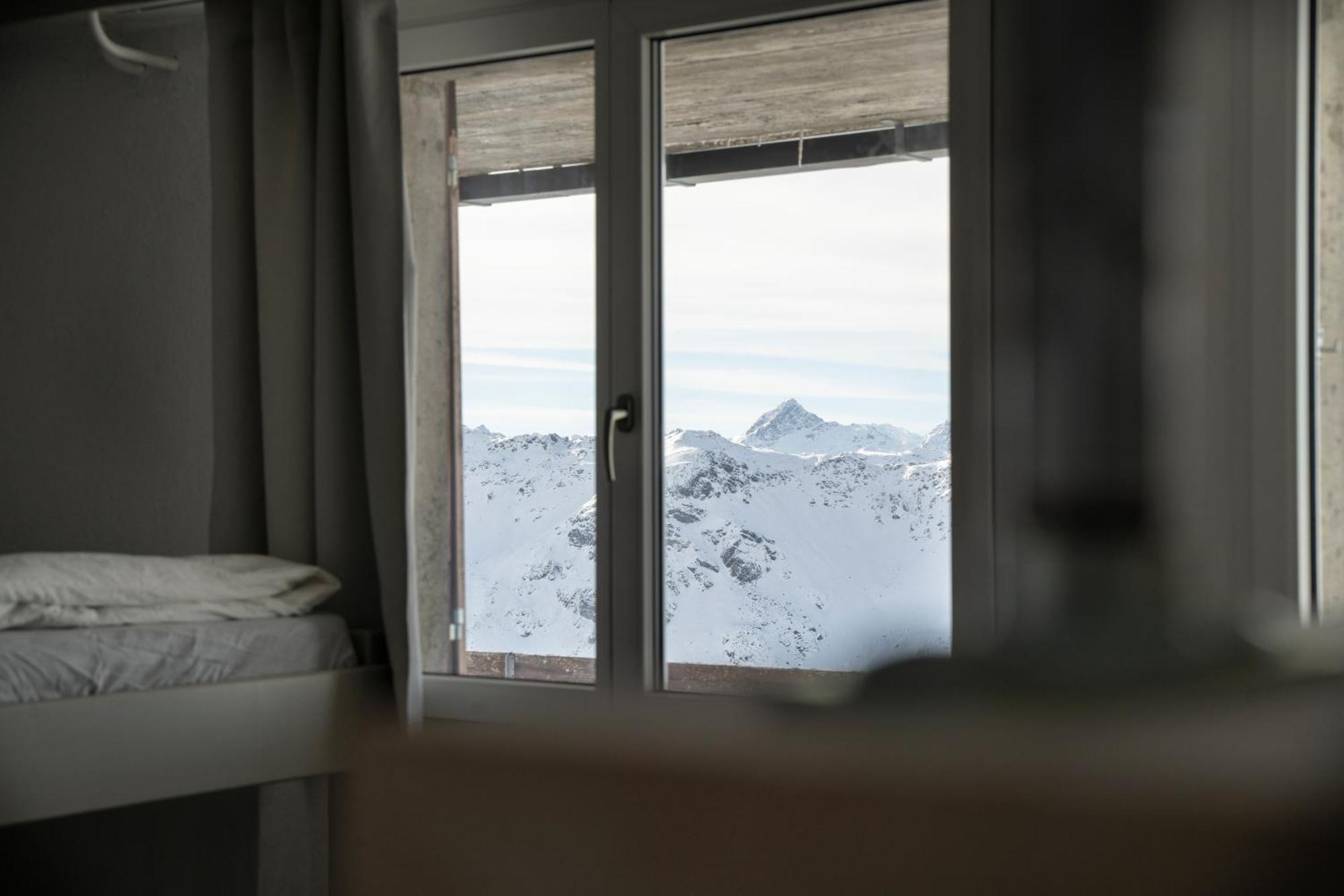 Berghotel Pischa Mountain Lodge Ostrava Dış mekan fotoğraf