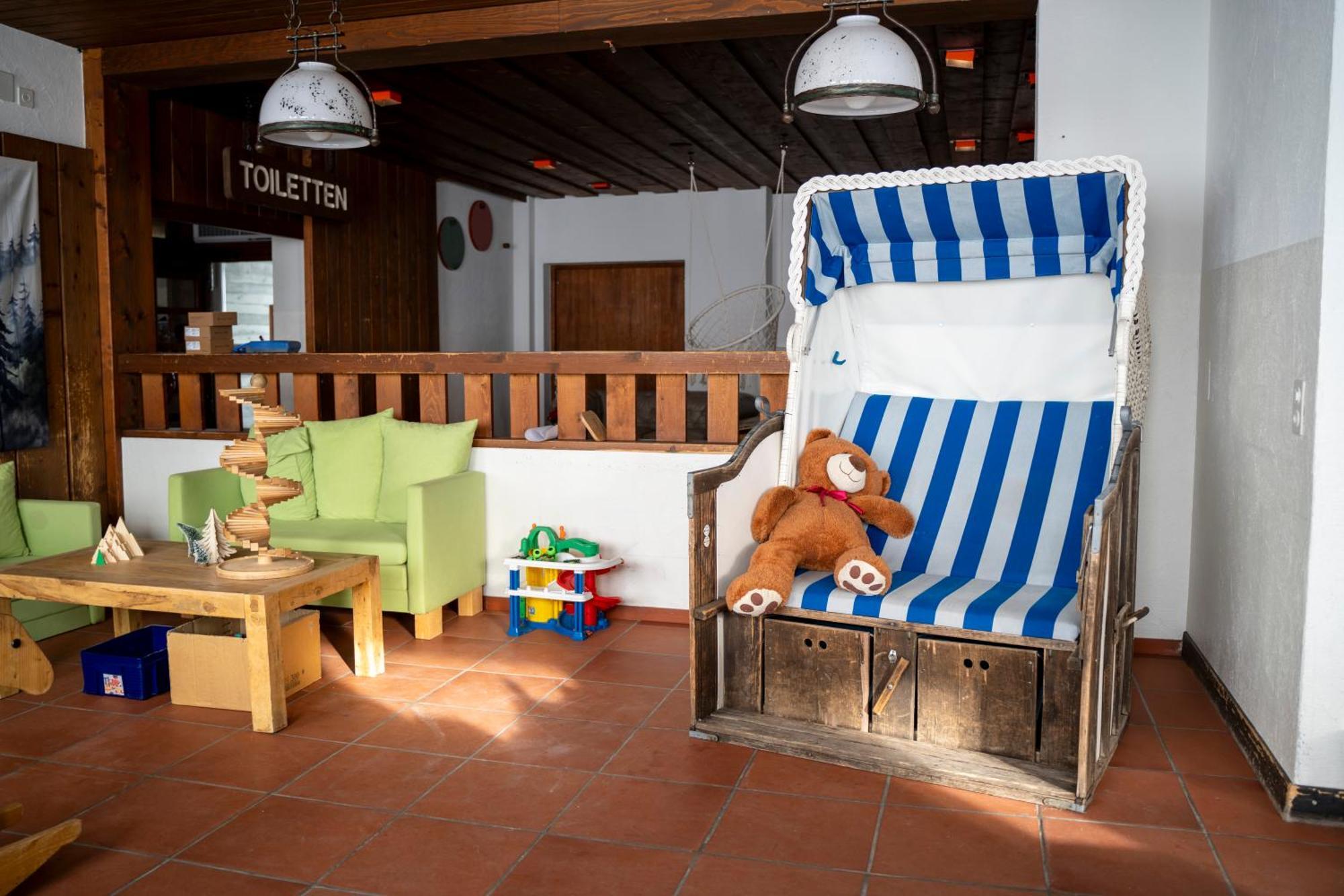Berghotel Pischa Mountain Lodge Ostrava Dış mekan fotoğraf